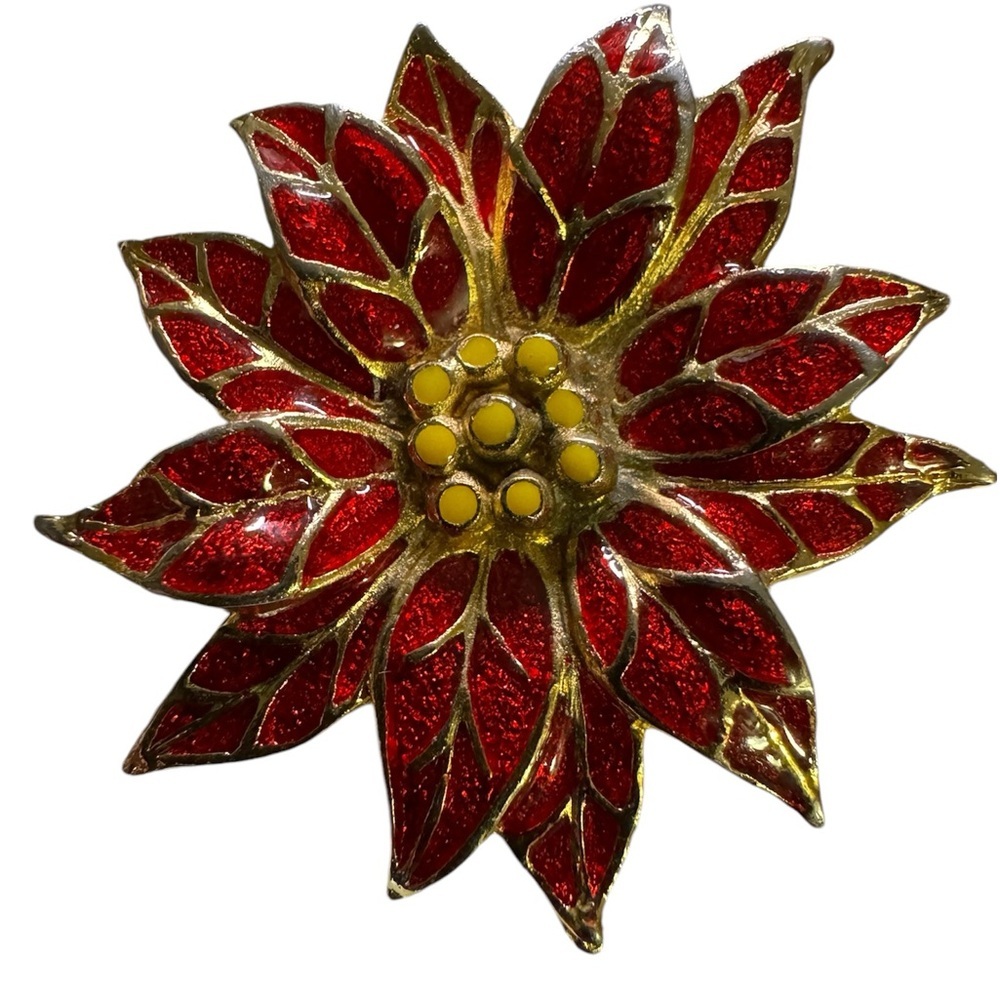 Beautiful Christmas floral brooch